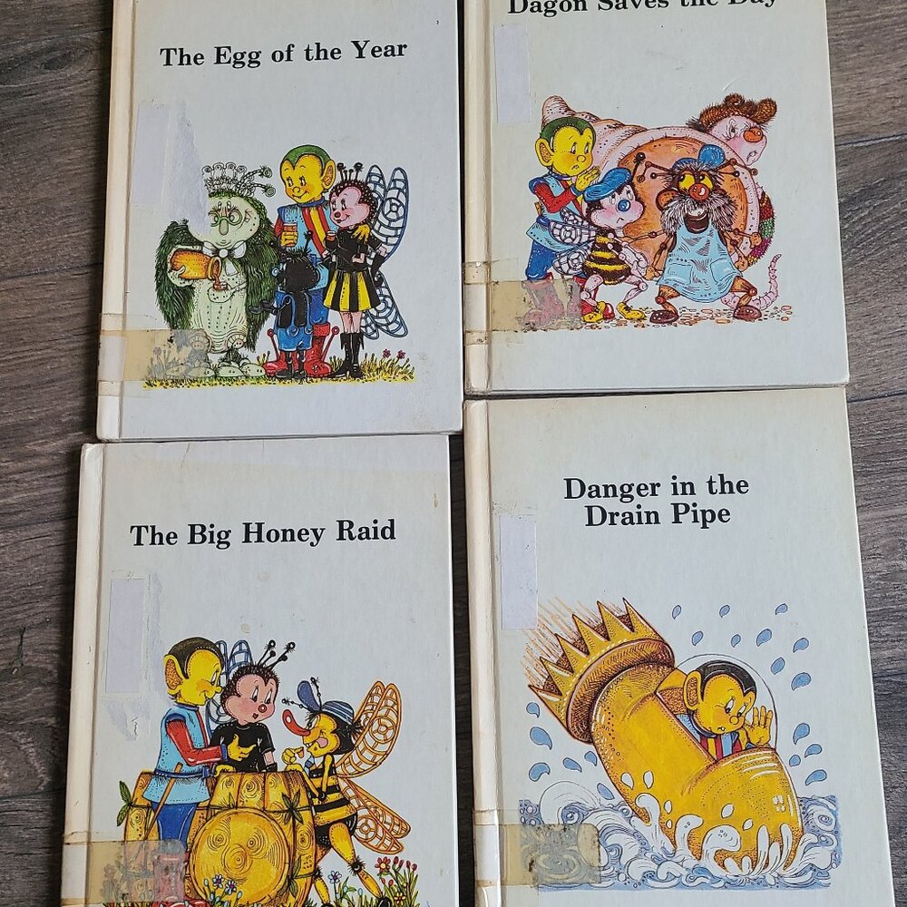 4 vintage children's books Dagon planet kraton